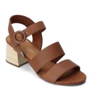 TOMS Grace Vegetable Tanned Leather
Sandals in Tan - size 6